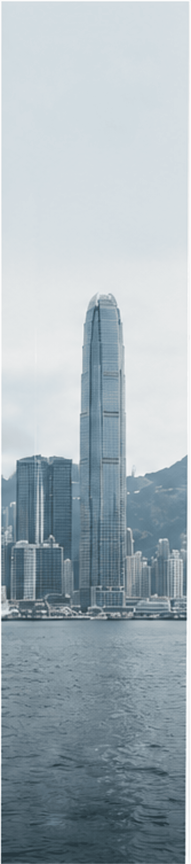 概念攝影：香港維多利亞港岸邊嘅高樓大廈
